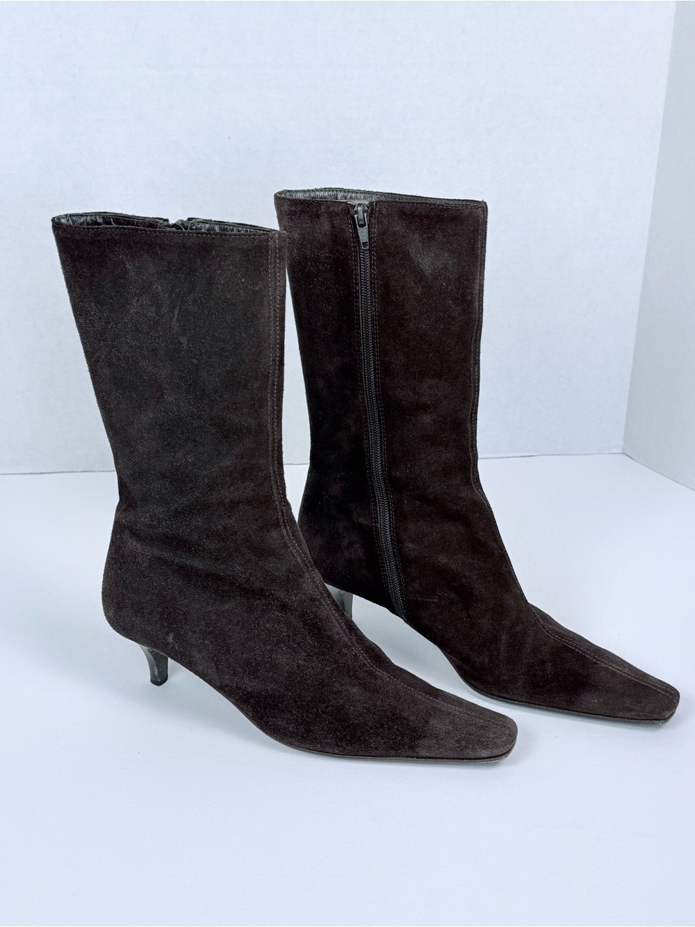 Vintage Barneys New York Brown Suede Square Toe Kitten Heel Boots 37